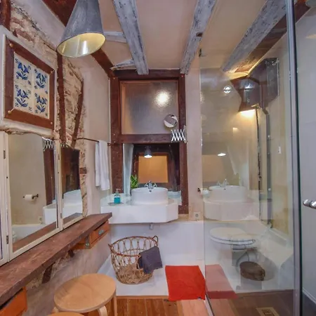 아파트 Alfama Charming And Rustic *